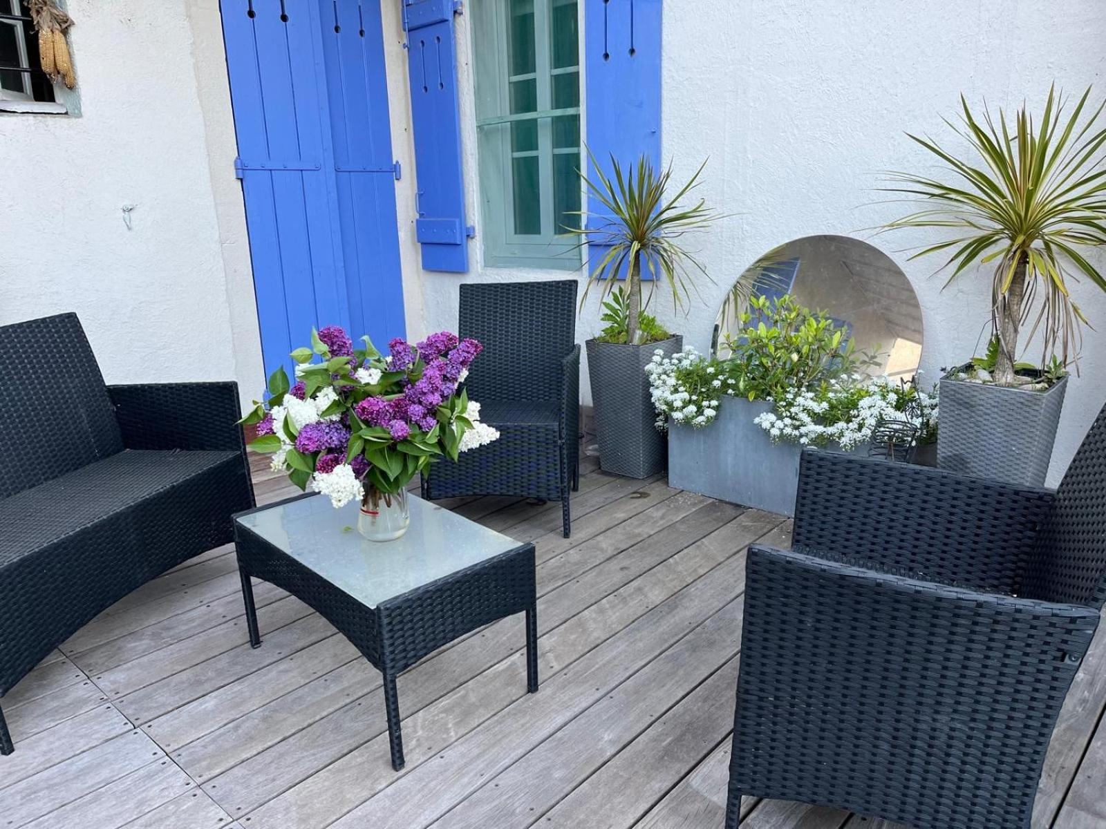 Gite Chez Madeleine Appartement Louhans Buitenkant foto