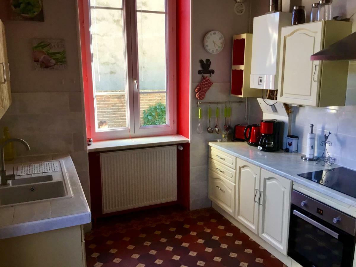 Gite Chez Madeleine Appartement Louhans Buitenkant foto